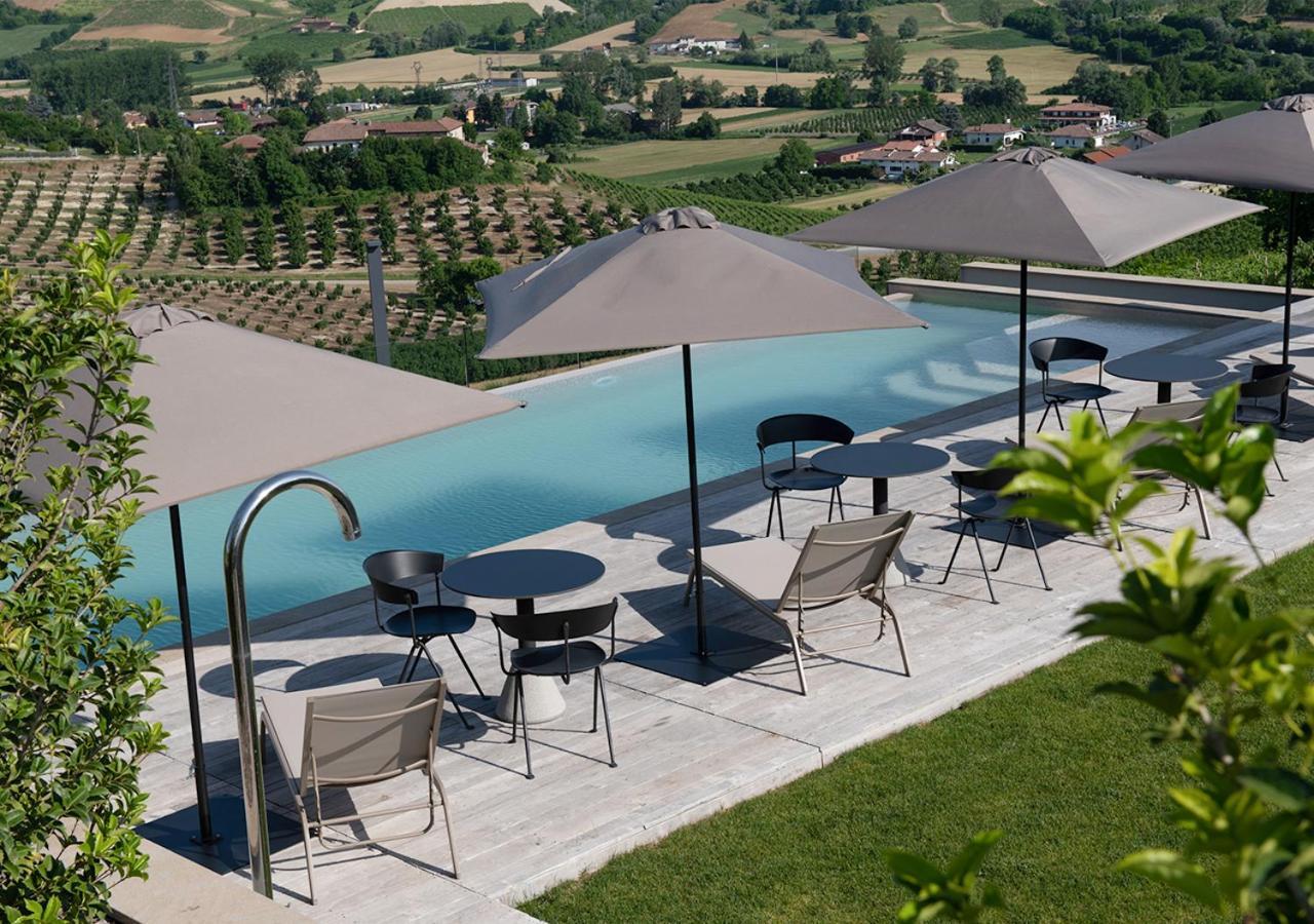 ホテル Ca' Del Profeta Ristorante & Relais Montegrosso dʼAsti エクステリア 写真